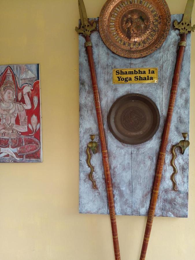 Traditional Kandyan House Exterior foto